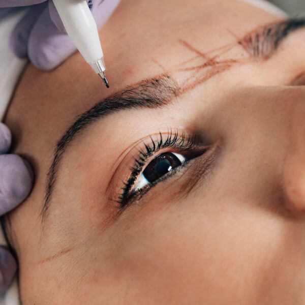 Medical Center Assistance Eye brow transplantation